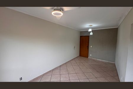 Apartamento para alugar com 77m², 3 quartos e 1 vagaSala