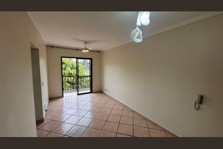 Apartamento para alugar com 77m², 3 quartos e 1 vagaSala