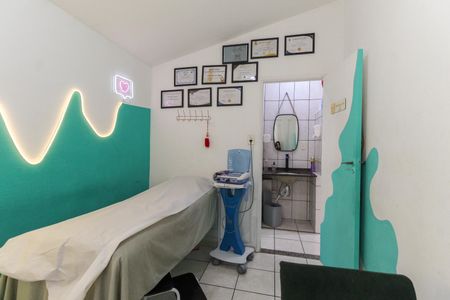 Casa à venda com 162m², 3 quartos e 3 vagas Casa à venda com 162m², 3 quartos e 3 vagasQuarto 2