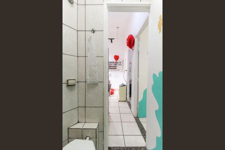 Casa à venda com 162m², 3 quartos e 3 vagas Casa à venda com 162m², 3 quartos e 3 vagasBanheiro