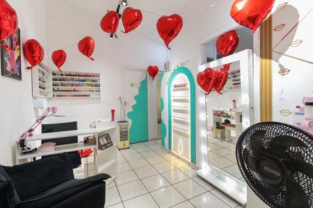 Casa à venda com 162m², 3 quartos e 3 vagas Casa à venda com 162m², 3 quartos e 3 vagasSala