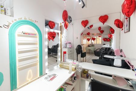 Casa à venda com 162m², 3 quartos e 3 vagas Casa à venda com 162m², 3 quartos e 3 vagasSala