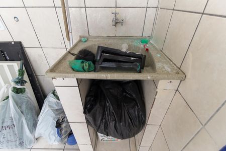 Casa à venda com 162m², 3 quartos e 3 vagas Casa à venda com 162m², 3 quartos e 3 vagasLavanderia