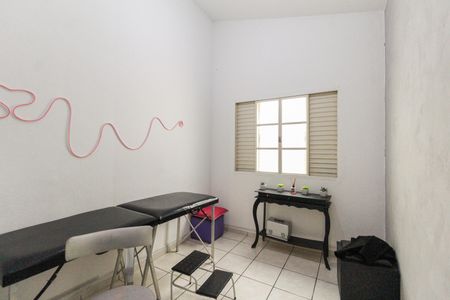 Casa à venda com 162m², 3 quartos e 3 vagas Casa à venda com 162m², 3 quartos e 3 vagasQuarto 1