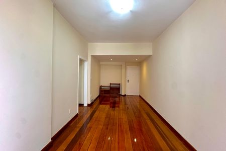 Apartamento para alugar com 70m², 2 quartos e 1 vaga Apartamento para alugar com 70m², 2 quartos e 1 vagaSala