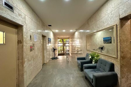 Apartamento para alugar com 70m², 2 quartos e 1 vaga Apartamento para alugar com 70m², 2 quartos e 1 vagaÁrea Comum
