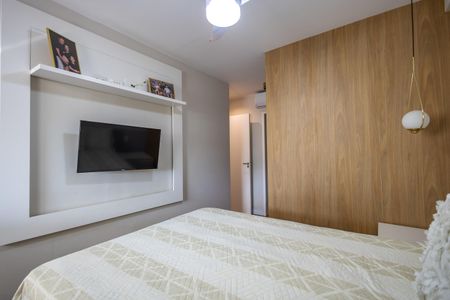 Apartamento à venda com 105m², 3 quartos e 2 vagas Apartamento à venda com 105m², 3 quartos e 2 vagasSuite
