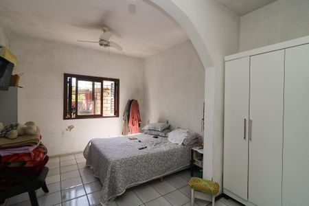 Casa à venda com 440m², 6 quartos e 8 vagas Casa à venda com 440m², 6 quartos e 8 vagasQuarto 3