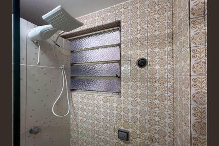 Apartamento à venda com 63m², 2 quartos e sem vagaBanheiro do quarto 1