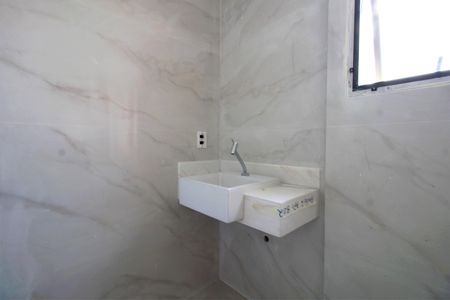 Apartamento à venda com 68m², 2 quartos e 2 vagasBanheiro Social