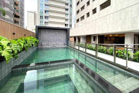 Apartamento à venda com 68m², 2 quartos e 2 vagasÁrea comum - Piscina