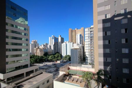 Apartamento à venda com 68m², 2 quartos e 2 vagasVista da Sala