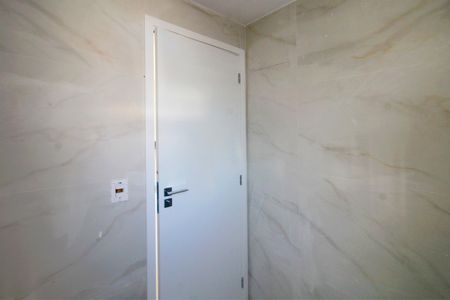 Apartamento à venda com 68m², 2 quartos e 2 vagasBanheiro Social