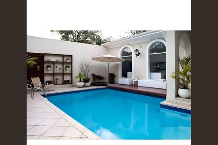 Casa à venda com 500m², 4 quartos e 6 vagas Casa à venda com 500m², 4 quartos e 6 vagasFoto 30