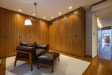 Apartamento à venda com 137m², 2 quartos e 1 vagaSuíte