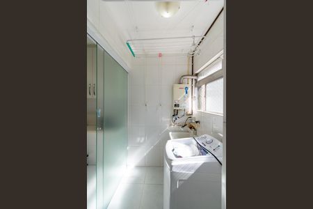 Apartamento à venda com 68m², 2 quartos e 1 vagaÁrea de Serviço