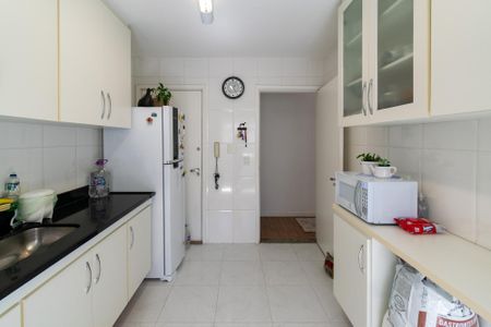 Apartamento à venda com 68m², 2 quartos e 1 vagaCozinha