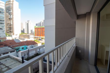 Studio à venda com 28m², 1 quarto e sem vagaVaranda