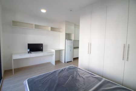 Studio à venda com 28m², 1 quarto e sem vagaStudio