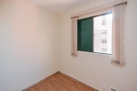 Apartamento para alugar com 68m², 3 quartos e 2 vagasQuarto 3
