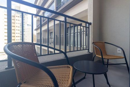 Studio para alugar com 29m², 1 quarto e sem vagaVaranda