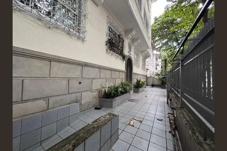 Apartamento à venda com 105m², 3 quartos e 1 vagaEntrada