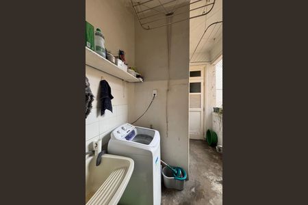 Apartamento à venda com 105m², 3 quartos e 1 vagaÁrea de serviço