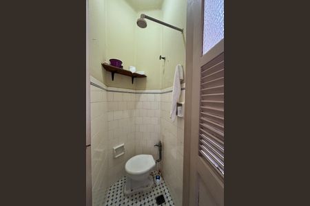 Apartamento à venda com 105m², 3 quartos e 1 vagaÁrea de serviço - banheiro