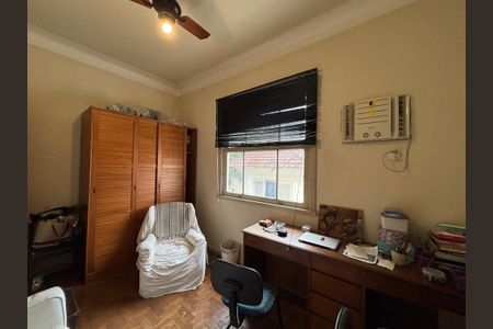 Apartamento à venda com 105m², 3 quartos e 1 vagaQuarto 1