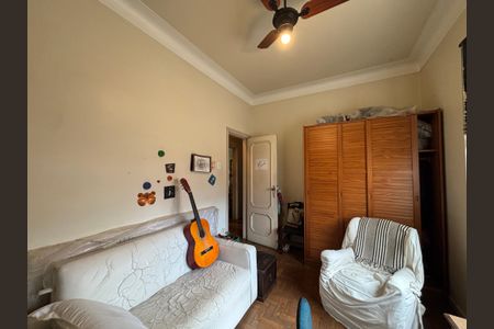 Apartamento à venda com 105m², 3 quartos e 1 vagaQuarto 1