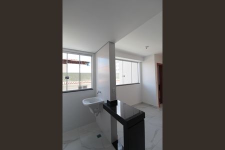 Apartamento à venda com 60m², 2 quartos e 2 vagasCozinha e Área de Serviço