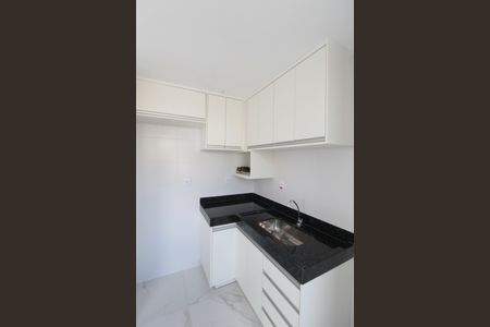 Apartamento à venda com 60m², 2 quartos e 2 vagasCozinha e Área de Serviço