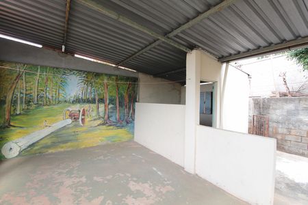Casa para alugar com 86m², 2 quartos e 1 vagaQuintal