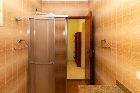 Casa à venda com 143m², 3 quartos e 2 vagas Casa à venda com 143m², 3 quartos e 2 vagasBanheiro da Suíte