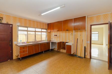 Casa à venda com 143m², 3 quartos e 2 vagas Casa à venda com 143m², 3 quartos e 2 vagasCozinha