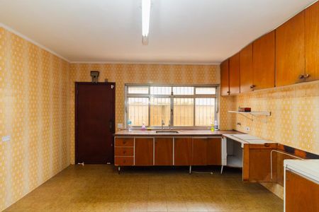 Casa à venda com 143m², 3 quartos e 2 vagas Casa à venda com 143m², 3 quartos e 2 vagasCozinha