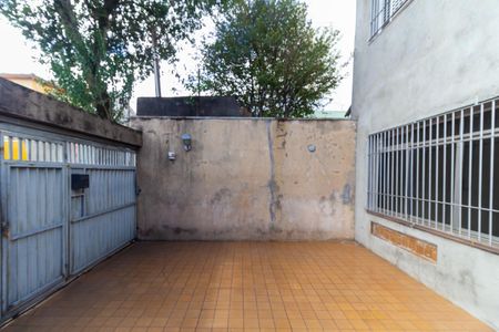 Casa à venda com 143m², 3 quartos e 2 vagas Casa à venda com 143m², 3 quartos e 2 vagasGaragem