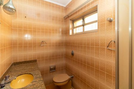 Casa à venda com 143m², 3 quartos e 2 vagas Casa à venda com 143m², 3 quartos e 2 vagasBanheiro da Suíte