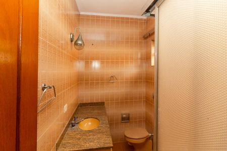 Casa à venda com 143m², 3 quartos e 2 vagas Casa à venda com 143m², 3 quartos e 2 vagasBanheiro da Suíte