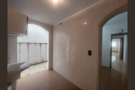 Casa à venda com 240m², 3 quartos e 2 vagas Casa à venda com 240m², 3 quartos e 2 vagasÁrea de Serviço