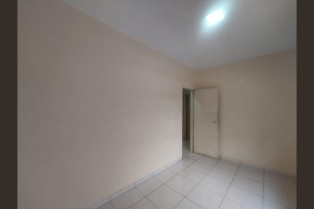 Casa à venda com 240m², 3 quartos e 2 vagas Casa à venda com 240m², 3 quartos e 2 vagasQuarto 2