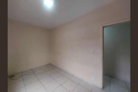 Casa à venda com 240m², 3 quartos e 2 vagas Casa à venda com 240m², 3 quartos e 2 vagasQuarto 2