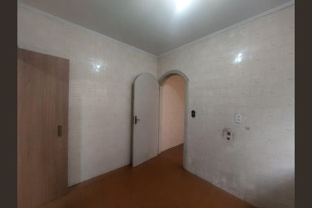 Casa à venda com 240m², 3 quartos e 2 vagas Casa à venda com 240m², 3 quartos e 2 vagasCozinha