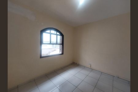 Casa à venda com 240m², 3 quartos e 2 vagas Casa à venda com 240m², 3 quartos e 2 vagasQuarto 3