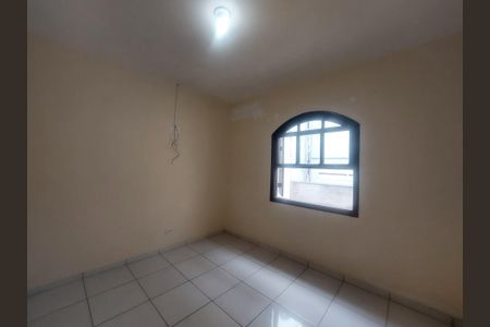 Casa à venda com 240m², 3 quartos e 2 vagas Casa à venda com 240m², 3 quartos e 2 vagasQuarto 3