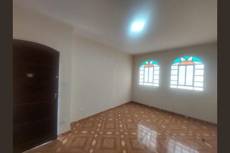Casa à venda com 240m², 3 quartos e 2 vagas Casa à venda com 240m², 3 quartos e 2 vagasSala