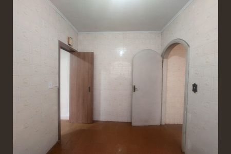 Casa à venda com 240m², 3 quartos e 2 vagas Casa à venda com 240m², 3 quartos e 2 vagasCozinha