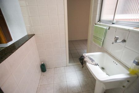 Apartamento à venda com 84m², 3 quartos e 1 vagaÁrea de Serviço