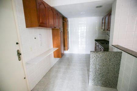 Apartamento à venda com 84m², 3 quartos e 1 vagaCozinha