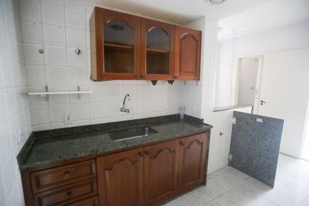 Apartamento à venda com 84m², 3 quartos e 1 vagaCozinha